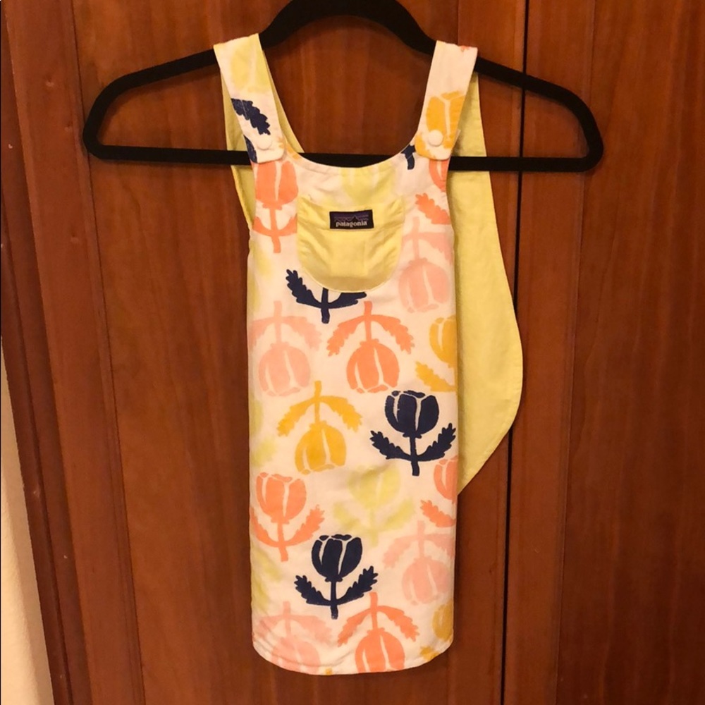 NWOT 5T Patagonia Wrap Sun Dreas